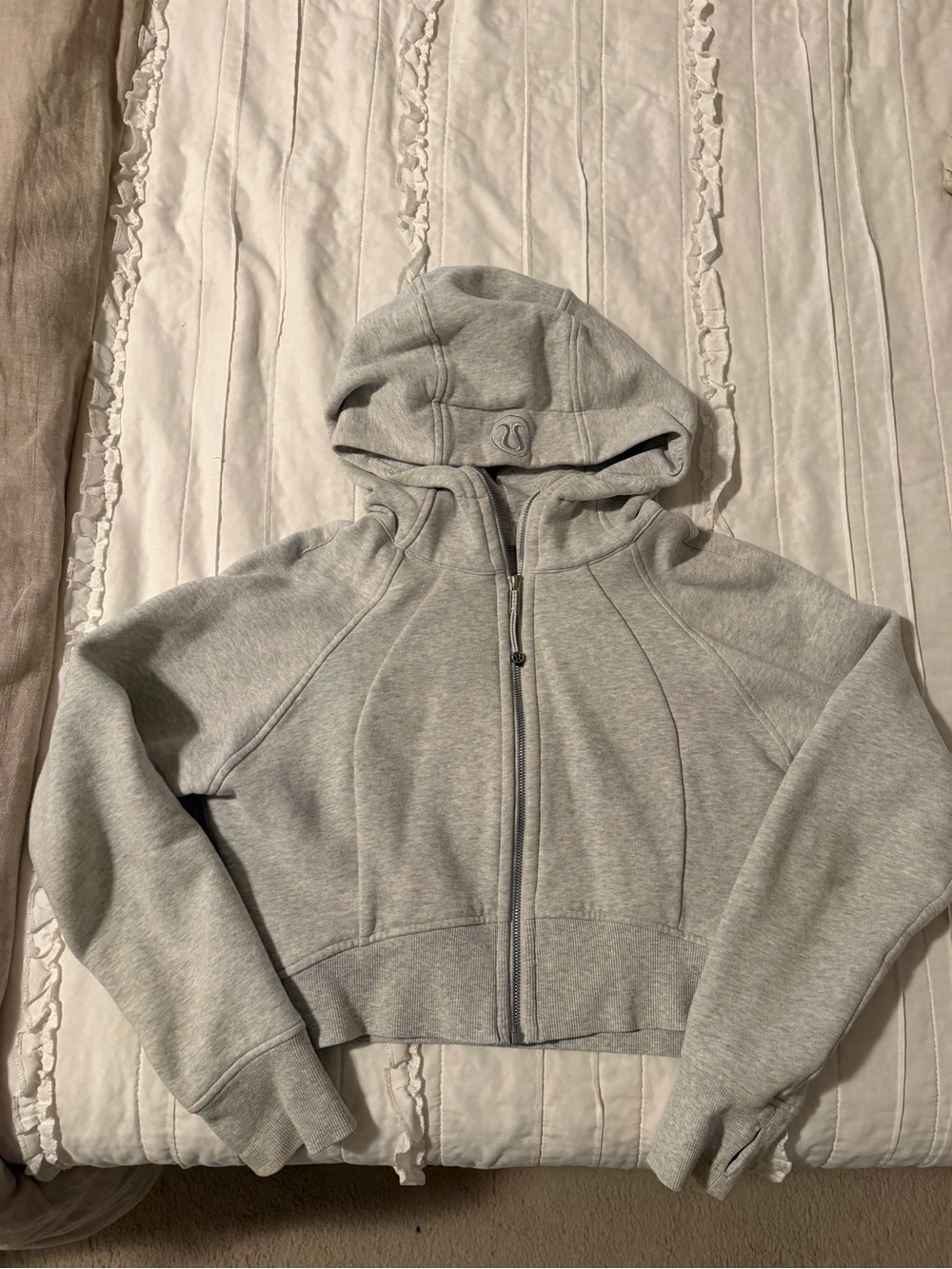 Lululemon full zip cropped scuba